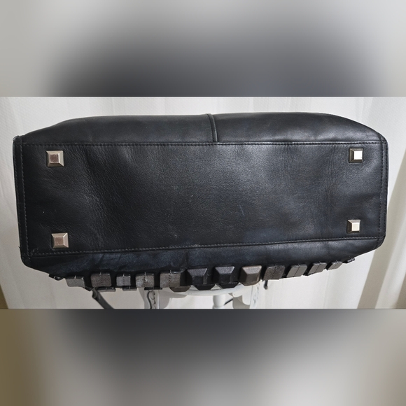 EUC RARE Coach Studded Flagship Leather Ella Black & Gunmetal Satchel - Picture 6 of 16